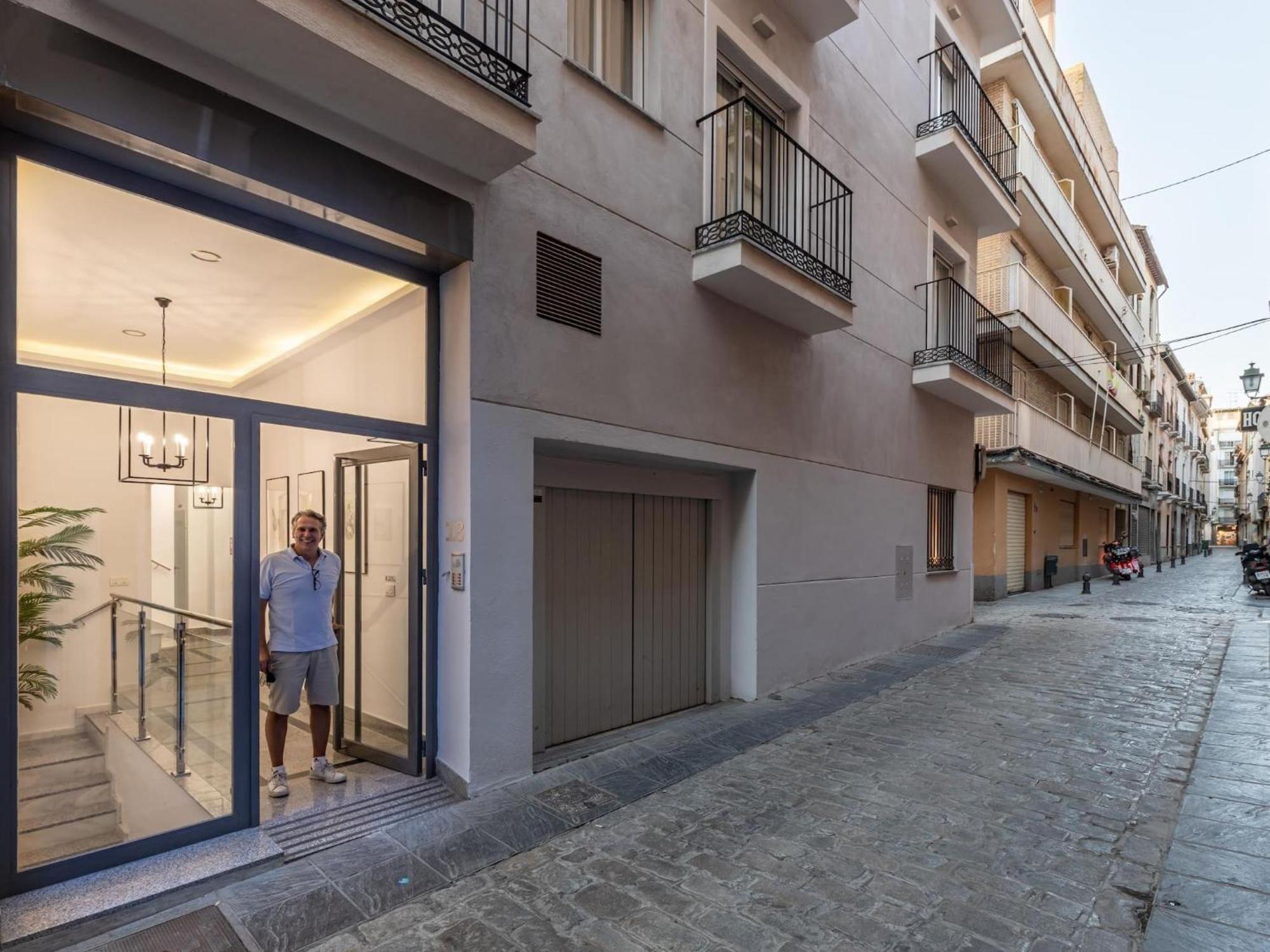 Central Stylish And Elegant 1 & 2 Bedroom Apartments III Γρανάδα Εξωτερικό φωτογραφία