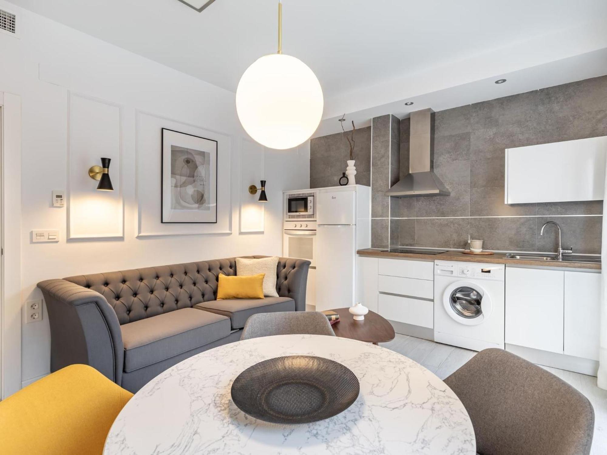 Central Stylish And Elegant 1 & 2 Bedroom Apartments III Γρανάδα Εξωτερικό φωτογραφία