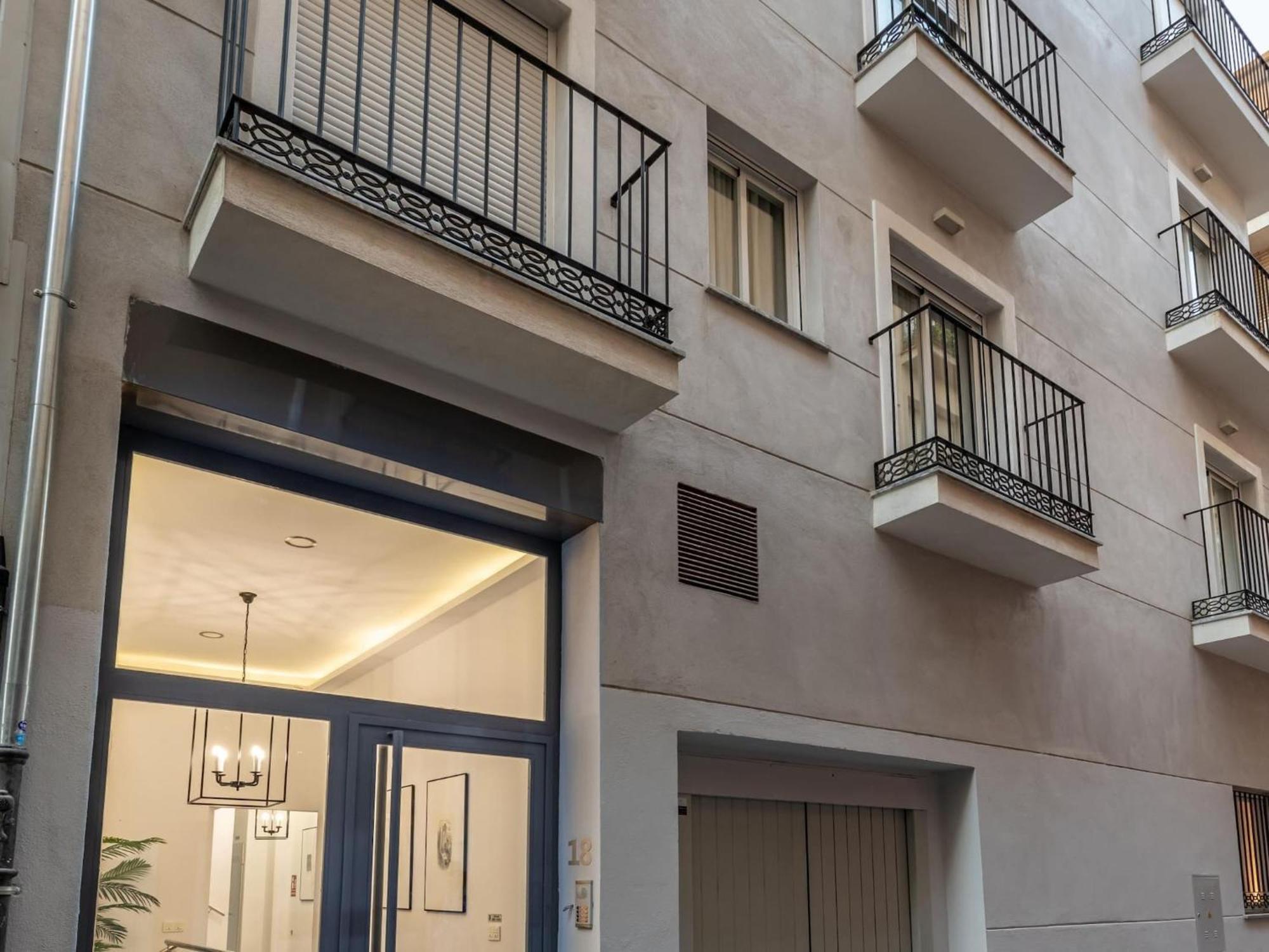 Central Stylish And Elegant 1 & 2 Bedroom Apartments III Γρανάδα Εξωτερικό φωτογραφία