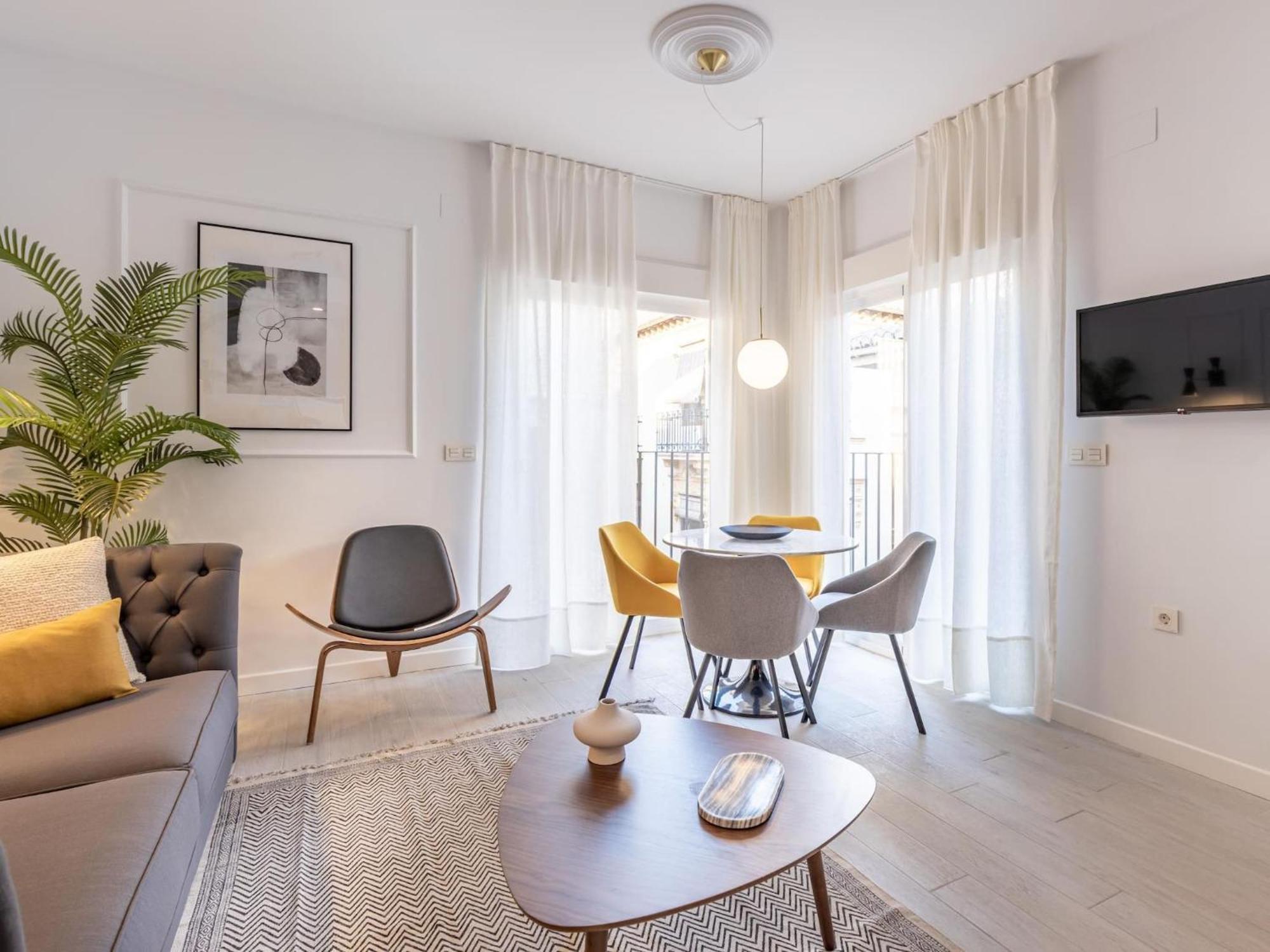 Central Stylish And Elegant 1 & 2 Bedroom Apartments III Γρανάδα Εξωτερικό φωτογραφία
